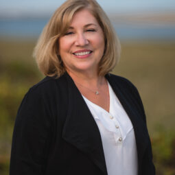 Teri Grey